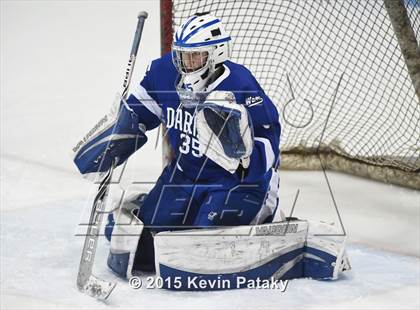Thumbnail 2 in Darien vs. Greenwich (CIAC D1 Final) photogallery.