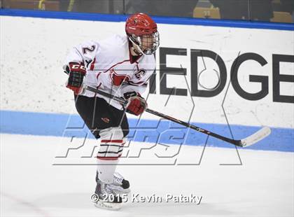 Thumbnail 2 in Darien vs. Greenwich (CIAC D1 Final) photogallery.