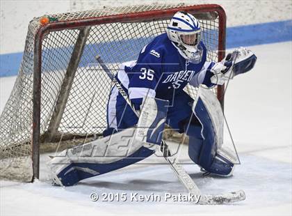 Thumbnail 1 in Darien vs. Greenwich (CIAC D1 Final) photogallery.