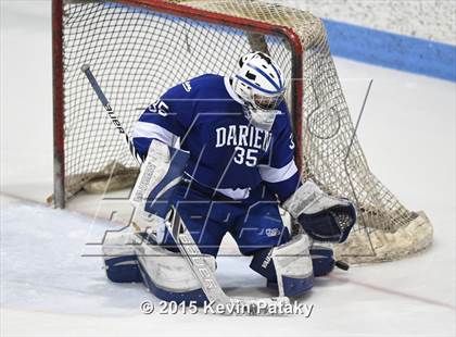 Thumbnail 1 in Darien vs. Greenwich (CIAC D1 Final) photogallery.