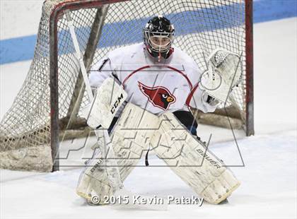 Thumbnail 2 in Darien vs. Greenwich (CIAC D1 Final) photogallery.