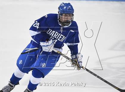 Thumbnail 2 in Darien vs. Greenwich (CIAC D1 Final) photogallery.