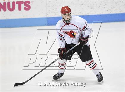 Thumbnail 3 in Darien vs. Greenwich (CIAC D1 Final) photogallery.