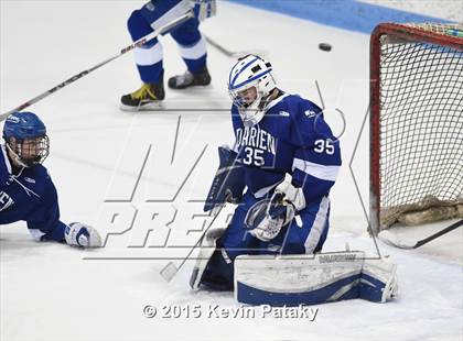 Thumbnail 1 in Darien vs. Greenwich (CIAC D1 Final) photogallery.