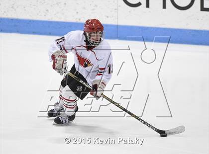 Thumbnail 1 in Darien vs. Greenwich (CIAC D1 Final) photogallery.