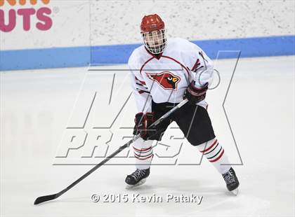 Thumbnail 1 in Darien vs. Greenwich (CIAC D1 Final) photogallery.