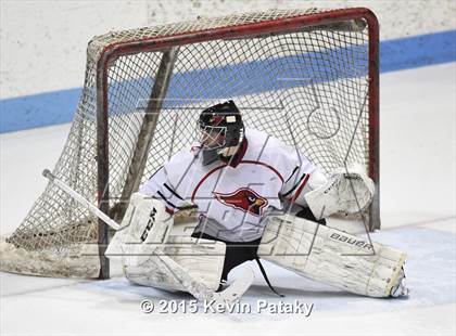 Thumbnail 3 in Darien vs. Greenwich (CIAC D1 Final) photogallery.