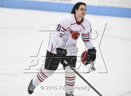 Thumbnail 2 in Darien vs. Greenwich (CIAC D1 Final) photogallery.