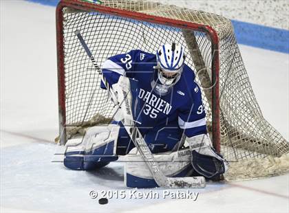 Thumbnail 1 in Darien vs. Greenwich (CIAC D1 Final) photogallery.