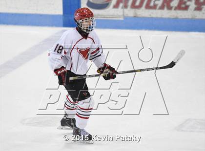 Thumbnail 3 in Darien vs. Greenwich (CIAC D1 Final) photogallery.