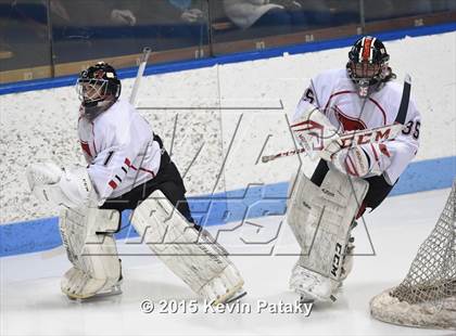 Thumbnail 3 in Darien vs. Greenwich (CIAC D1 Final) photogallery.