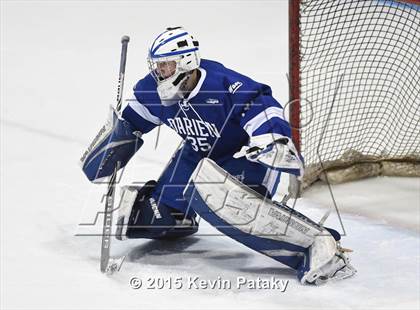 Thumbnail 3 in Darien vs. Greenwich (CIAC D1 Final) photogallery.