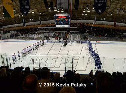 Thumbnail 1 in Darien vs. Greenwich (CIAC D1 Final) photogallery.