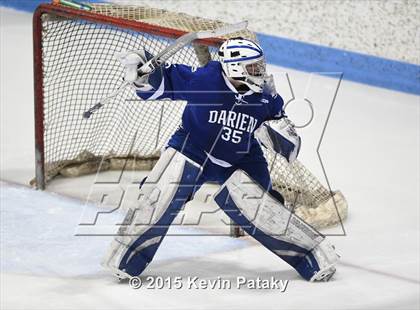 Thumbnail 3 in Darien vs. Greenwich (CIAC D1 Final) photogallery.