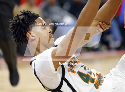 Thumbnail 2 in Morgan Park vs. Christian Brothers (Chicago Elite Classic) photogallery.
