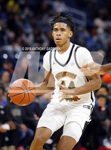 Thumbnail 2 in Morgan Park vs. Christian Brothers (Chicago Elite Classic) photogallery.