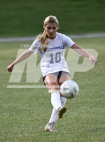 Thumbnail 1 in Mooresville vs. Marvin Ridge (NCHSAA 4A West Region Championship) photogallery.