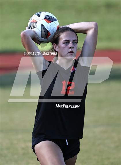 Thumbnail 3 in Mooresville vs. Marvin Ridge (NCHSAA 4A West Region Championship) photogallery.