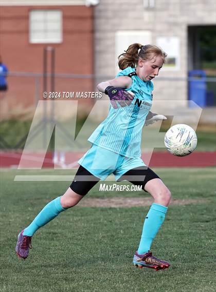 Thumbnail 3 in Mooresville vs. Marvin Ridge (NCHSAA 4A West Region Championship) photogallery.