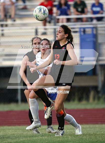 Thumbnail 1 in Mooresville vs. Marvin Ridge (NCHSAA 4A West Region Championship) photogallery.