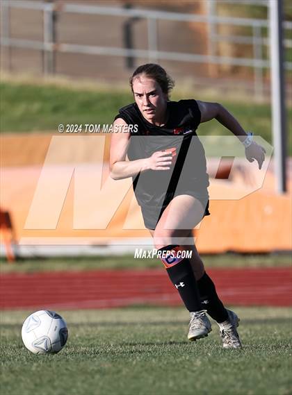 Thumbnail 2 in Mooresville vs. Marvin Ridge (NCHSAA 4A West Region Championship) photogallery.