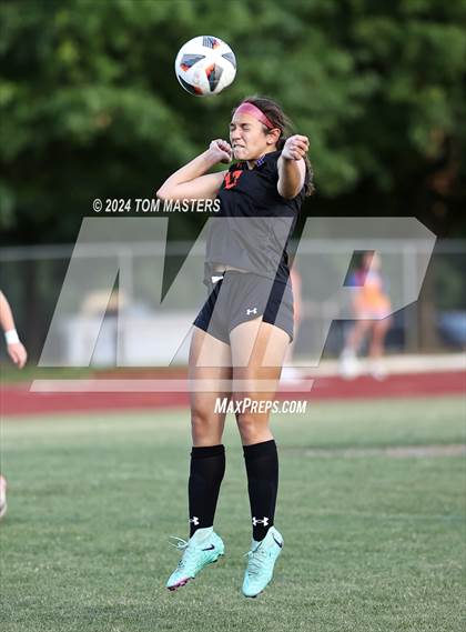 Thumbnail 1 in Mooresville vs. Marvin Ridge (NCHSAA 4A West Region Championship) photogallery.