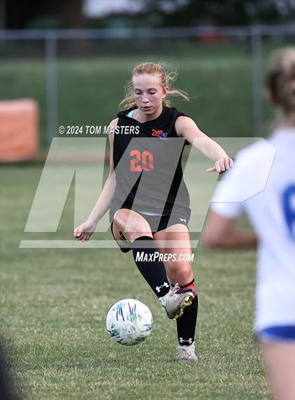 Thumbnail 2 in Mooresville vs. Marvin Ridge (NCHSAA 4A West Region Championship) photogallery.