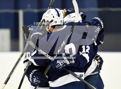 Thumbnail 2 in Deerfield @ Hotchkiss photogallery.