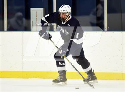 Thumbnail 1 in Deerfield @ Hotchkiss photogallery.