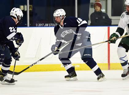 Thumbnail 2 in Deerfield @ Hotchkiss photogallery.