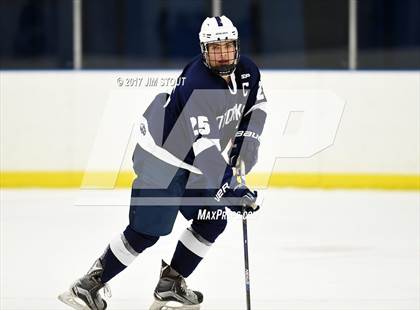 Thumbnail 3 in Deerfield @ Hotchkiss photogallery.