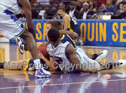 Thumbnail 3 in Turlock vs. Franklin (CIF SJS D1 Playoffs) photogallery.