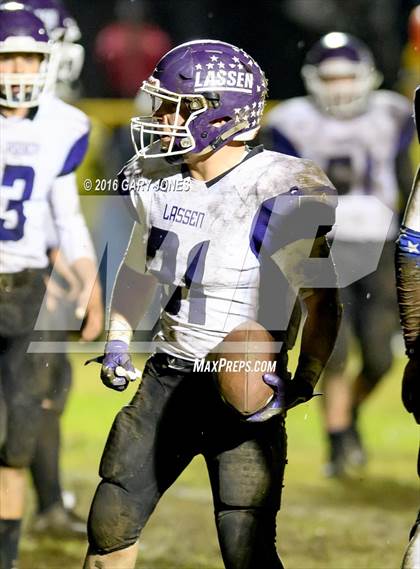 Thumbnail 2 in Lassen vs. Sutter (CIF NS D3 Final) photogallery.