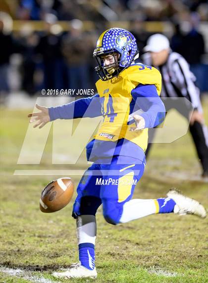 Thumbnail 2 in Lassen vs. Sutter (CIF NS D3 Final) photogallery.
