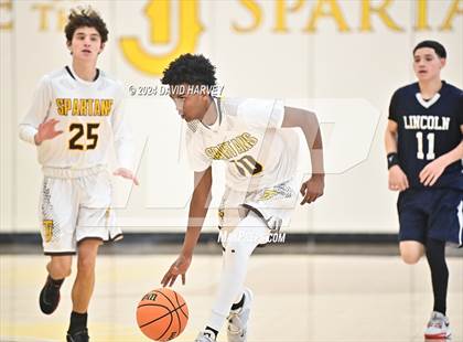 Thumbnail 1 in Lincoln vs Thomas Jefferson photogallery.
