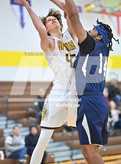 Thumbnail 2 in Lincoln vs Thomas Jefferson photogallery.