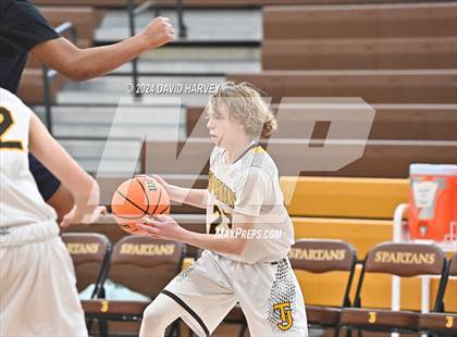 Thumbnail 2 in Lincoln vs Thomas Jefferson photogallery.