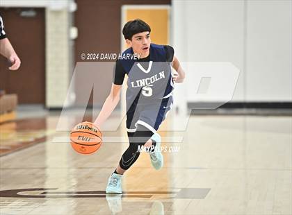 Thumbnail 2 in Lincoln vs Thomas Jefferson photogallery.