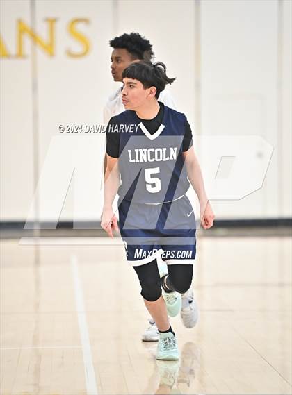Thumbnail 1 in Lincoln vs Thomas Jefferson photogallery.