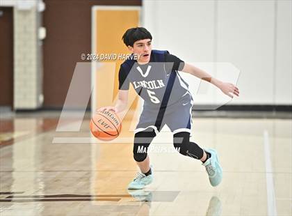 Thumbnail 1 in Lincoln vs Thomas Jefferson photogallery.