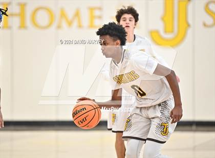 Thumbnail 2 in Lincoln vs Thomas Jefferson photogallery.