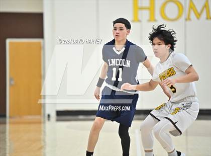 Thumbnail 2 in Lincoln vs Thomas Jefferson photogallery.