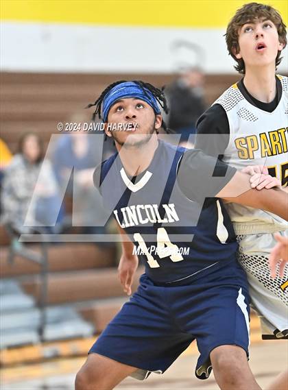 Thumbnail 2 in Lincoln vs Thomas Jefferson photogallery.