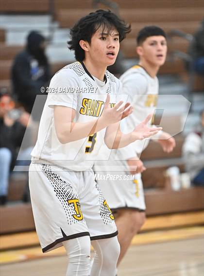 Thumbnail 2 in Lincoln vs Thomas Jefferson photogallery.