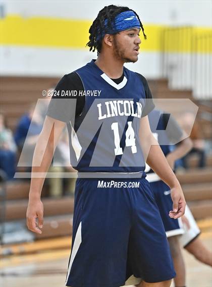 Thumbnail 2 in Lincoln vs Thomas Jefferson photogallery.