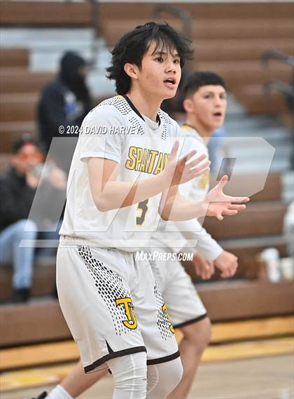 Thumbnail 1 in Lincoln vs Thomas Jefferson photogallery.