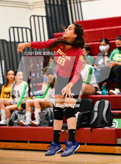 Thumbnail 3 in Clairemont vs Monte Vista (Monte Vista Invitational) photogallery.