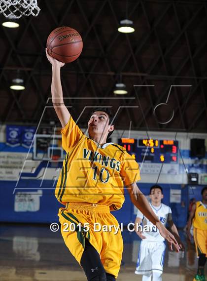 Thumbnail 3 in Blair @ San Marino photogallery.