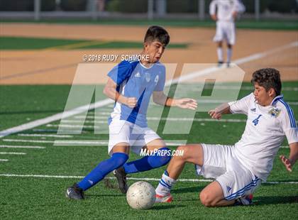 Thumbnail 3 in O'Farrell Charter vs. Central photogallery.