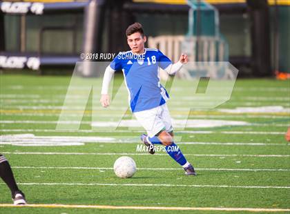 Thumbnail 3 in O'Farrell Charter vs. Central photogallery.